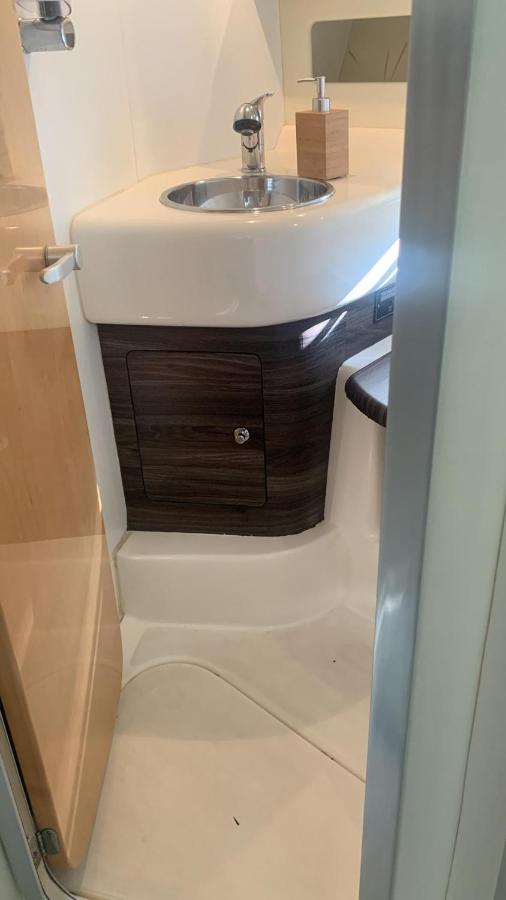 Payva & Branco Boats Iate Privado Em Cascais Hotel Eksteriør billede