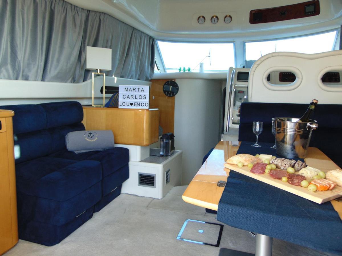 Payva & Branco Boats Iate Privado Em Cascais Hotel Eksteriør billede